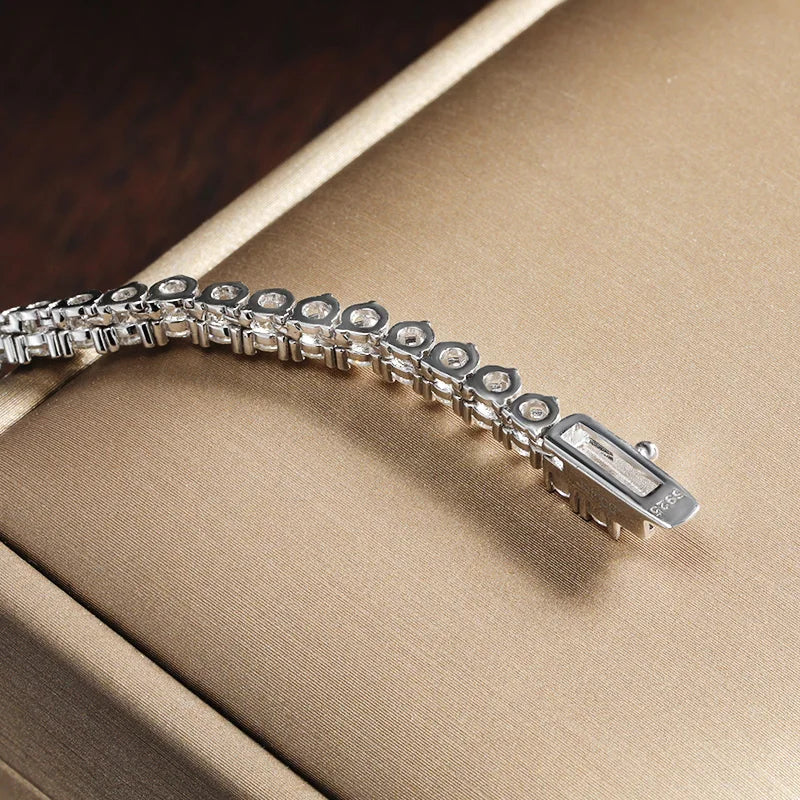 Aura Nova Moissanite Tennis Chain