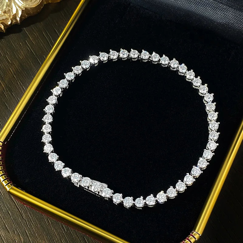 Moissanite Tennis Bracelet – Classic Round