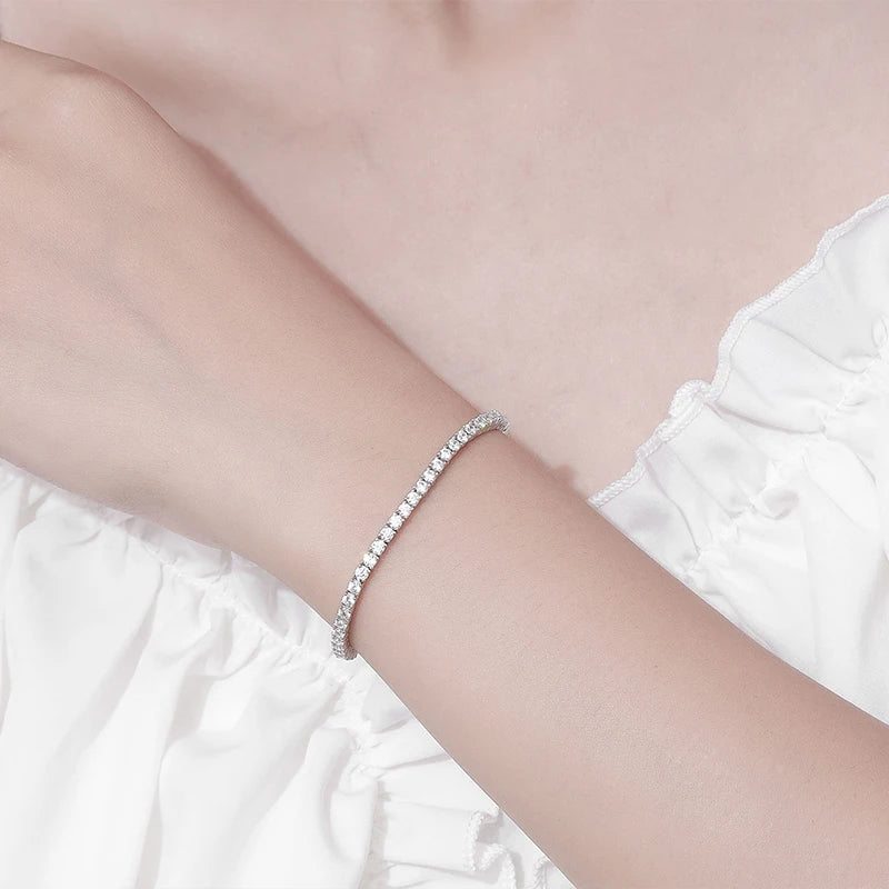 Stella Royale Moissanite Line Bracelet